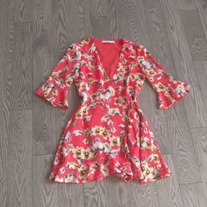 Beautiful light summer dress by Zara🌸🍀🌼